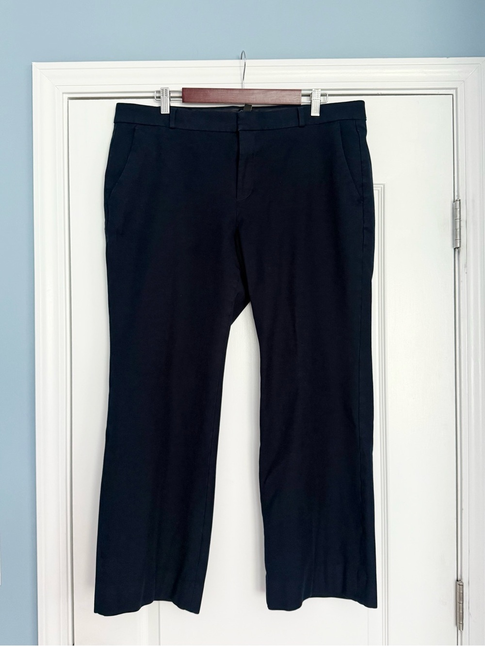 Banana Republic Navy Logan Fit Flare Leg Women’s Stretch Dress Pants, sz 16